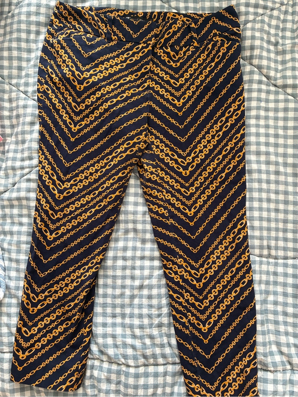 Chain-Print Cropped Pants - Navy & Gold